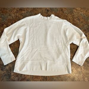 Vince Women’s Cream Mockneck Sweatshirt Long Sleeve Shirt Size Small